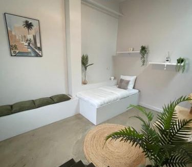 Trebes Bed & Breakfast | La Tuilerie du Bazalac