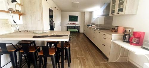 La Celle-sous-Gouzon House | La Tuilerie