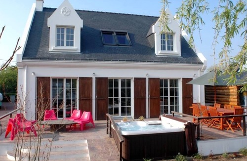 La Turballe House | LA TURBALLE, 80 m from the beach, large STANDING VILLA with JACUZZI and garden