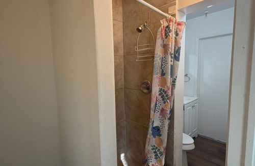 North Austin Civic Association Hotel | La Unica
