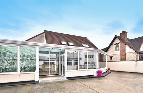 Gargenville Apartment | La Véranda – Proche Paris – Parking