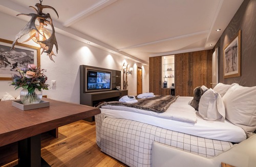 Tavanasa Hotel | La Val Hotel & Spa
