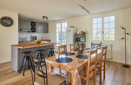 Graye-sur-Mer House | La Valette - A 5 min à pied de la plage