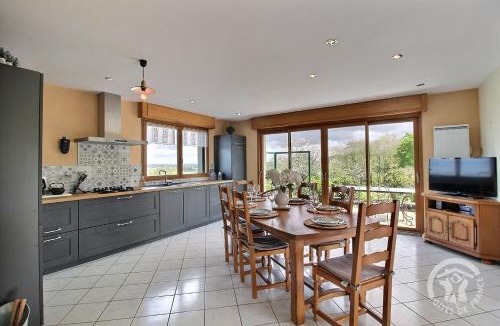 Plouasne House | La vallée de leber