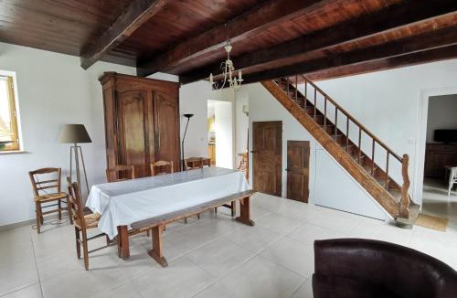 Saint-Pierre-Langers House | La Vallée