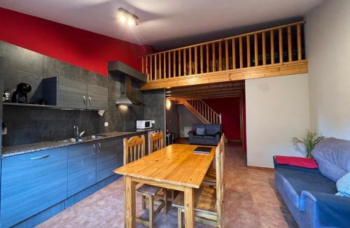 San Lorenzo de Morunys Apartment | La Vall Apartaments Dúplex