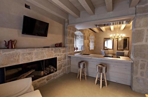 Lladurs Hotel | La Vella Farga Hotel
