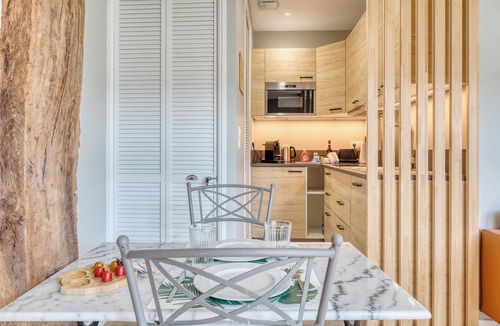 Rouen City Centre Apartment | La Venelle Saint-Nicolas