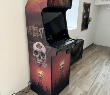 Fontenay-le-Pesnel House | la veranda