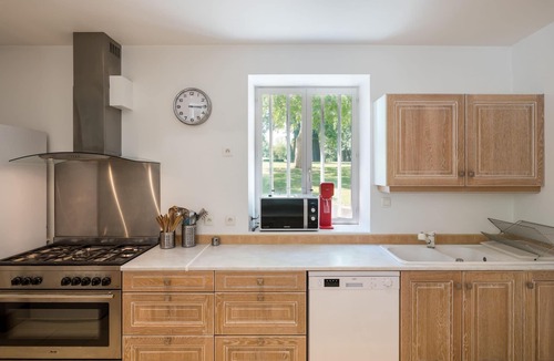 Irigny Villa | La Verdière - Vast classical property