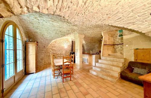 Congenies House | La Vermeillade, Maison de village 8 pers