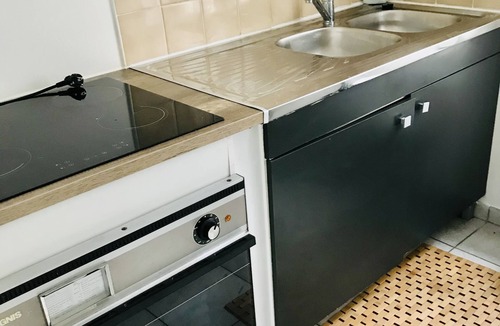 Herepian Apartment | "La verrerie comfortable apartment