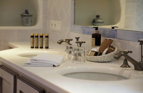 Crestet Bed & Breakfast | La Verrière