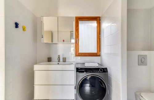 Gambetta Apartment | La Verriere