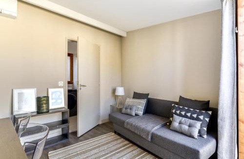 Gambetta Apartment | La Verriere