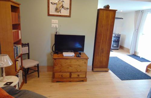 Landelles-et-Coupigny House | La Vesiniere/BelleFleur gite