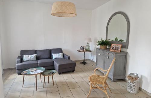 Saint-Martin-de-Villereglan House | La Villa Cécile