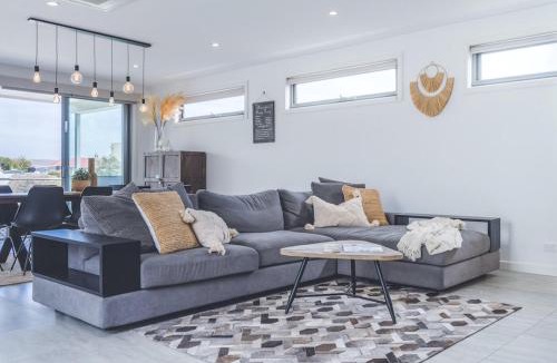 Dromana House | La Via Del Mare