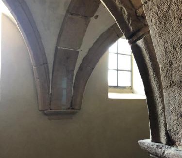 Ars-sur-Formans Apartment | La Vie de Château , Or du Temps