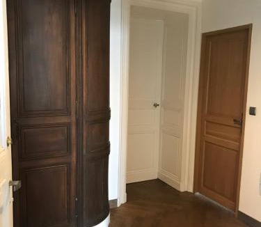 Meslay-du-Maine Apartment | La vie de château