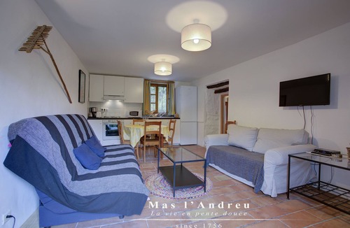 Corsavy House | La Vie en Pente Douce - Gîte Guillaume de Gausselme * - with swimming pool spa sauna