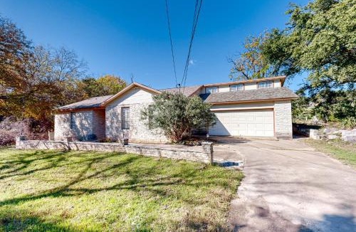 Highland Lake Estates House | La Vie in Lago Vista