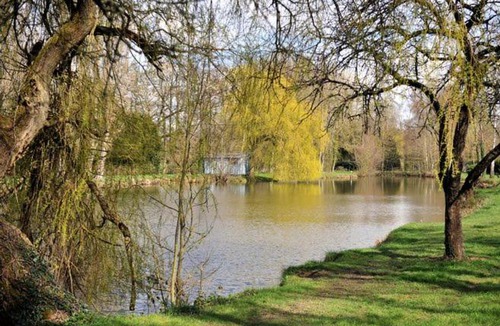 Saint-Georges-sur-Eure Apartment | La vie là