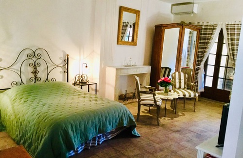 Torreilles House | La Vieille Demeure