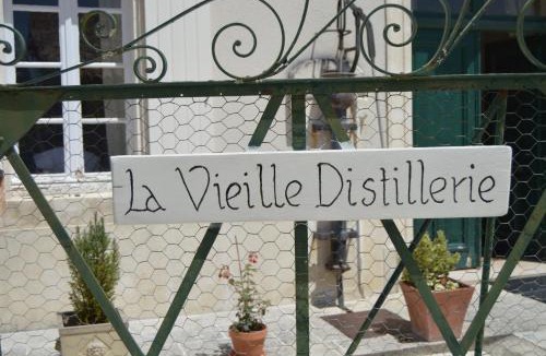 Le Tatre Bed & Breakfast | La Vieille Distillerie