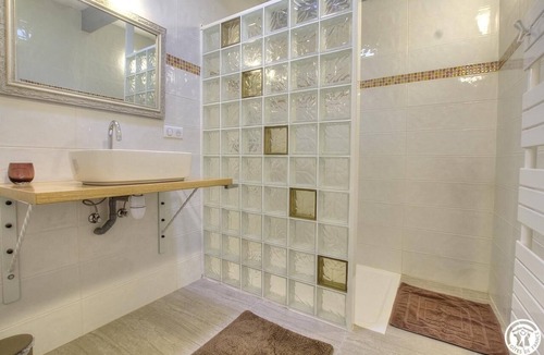 Vieu-d'Izenave House | La Vieille Maison - Vieu D'izenave