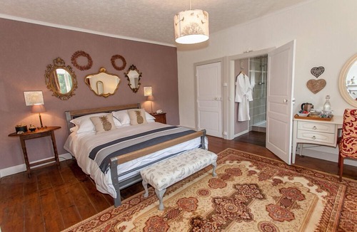 Bussiere-Galant Bed & Breakfast | La Vieille Maison D'Aurin