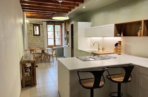 Castelnau-de-Levis House | La Vieille Tronque