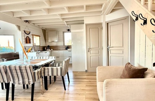 Cricqueboeuf House | La vigie les pieds dans l'eau