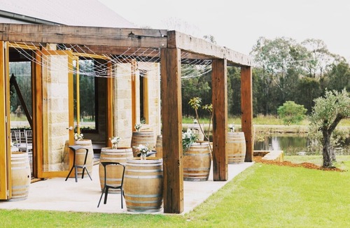 Pokolbin House | La Vigna Function and Wedding Accommodation the whole vineyard sleeps up to 40