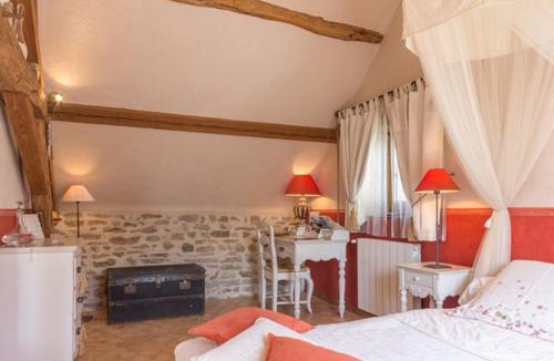 Vieux-Chateau House | La Vigne du Pont