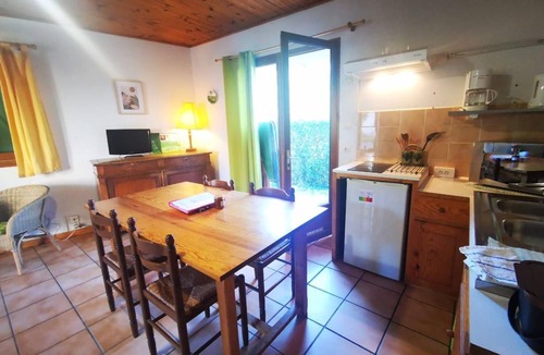 Poussan House | La Vigne - POUSSAN - Gîte
