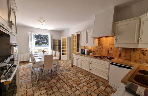 Saint-Jouan-des-Guerets House | la Villa des Longchamps