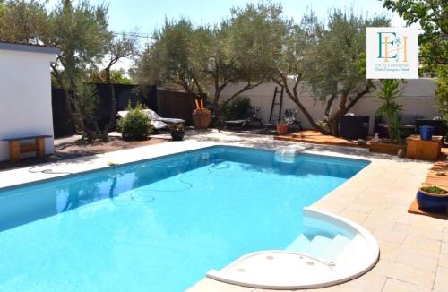 Saint-Bauzille-de-Montmel Villa | La Villa des Garrigues