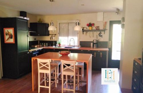 Saint-Bauzille-de-Montmel Villa | La Villa des Garrigues