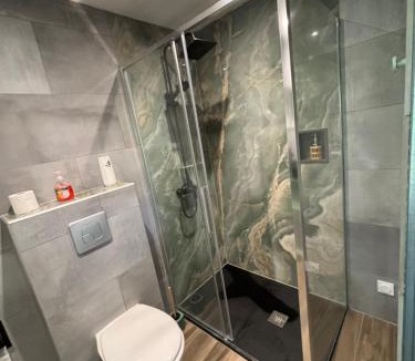 Nernier House | La villa Émeraude