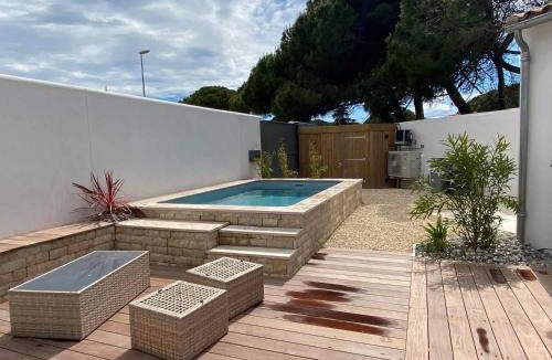 Le Bois-Plage-en-Re Villa | La Villa Alamy