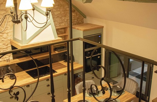 Montigny-Lencoup Villa | La Villa Aliénor - Spa and Cineroom