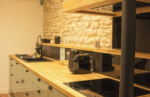 Montigny-Lencoup Villa | La Villa Aliénor - Spa and Cineroom