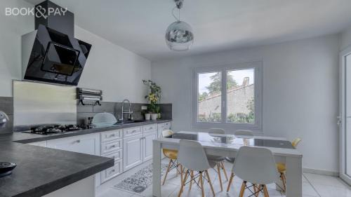 Nans-les-Pins House | La Villa Ayiti