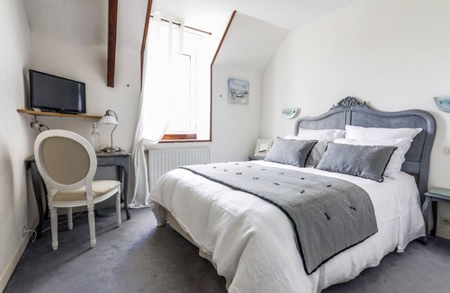 Flamanville Bed & Breakfast | La Villa Bel Air