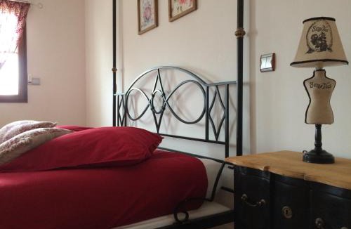 Saint-Cyr-sur-Loire Bed & Breakfast | LA VILLA BOLERO