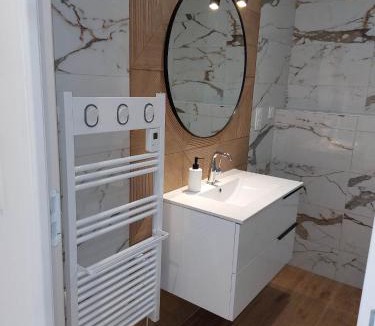 Rodez Apartment | La Villa Bompard 48M2 Cœur de ville avec terrasse