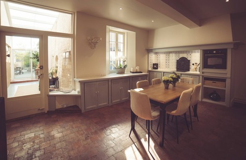 Chablis House | La Villa Celestine - View on the vineyard