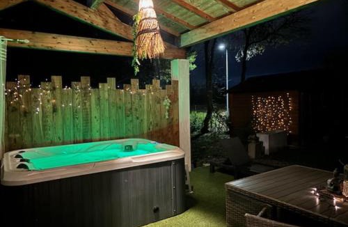 Pennautier Bed & Breakfast | La Villa Claudia Jardin et Spa