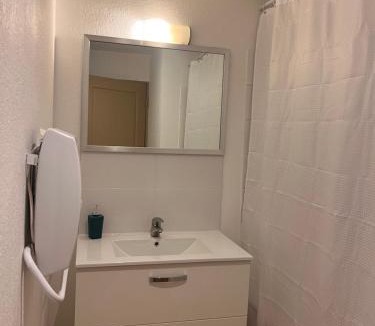 Gallargues-le-Montueux Apartment | La villa De Lina 202 -Self Check In